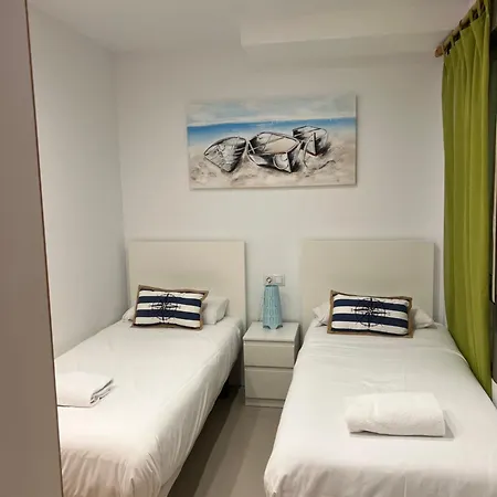 Apartamento Beach/ Sea Views